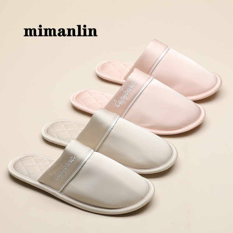 High-End Four-Season Couple Slippers for Women, Non-Slip, Spring, Autumn and Summer, Indoor Home Non-Slip, Silent, Closed-Toe Slippers High-End Four-Season Couple Slippers for Women, Non-Slip, Spring, Autumn and Summer, Indoor Home Non-Slip, Silent, Closed-Toe Slippers