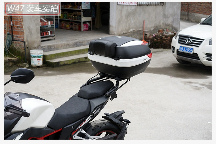 Thích hợp cho xe máy tay ga 150/250/400/650 phổ thông lớn với thân đèn LED