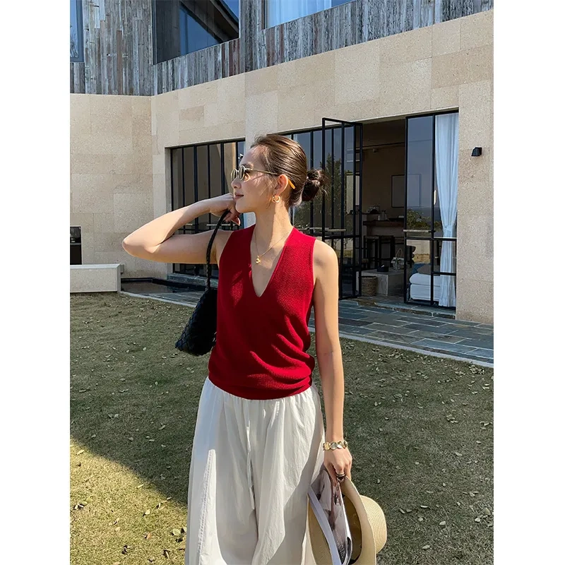 M Five 2026 Summer New Collection Deep V-Neck Lyocell Slim Fit Knitted Vest P5301 M Five 2026 Summer New Collection Deep V-Neck Lyocell Slim Fit Knitted Vest P5301