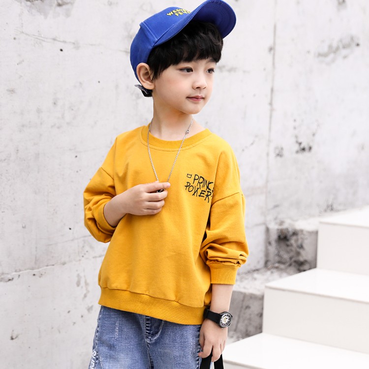 Trẻ em 5 chàng trai mặc áo dài tay áo thun 6 mùa thu 2020 net mới màu đỏ 7 T-shirt top 4 triều khí nước ngoài 8 tuổi.