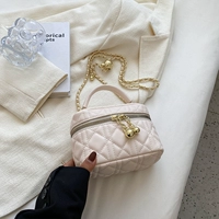 Бежевый, большой