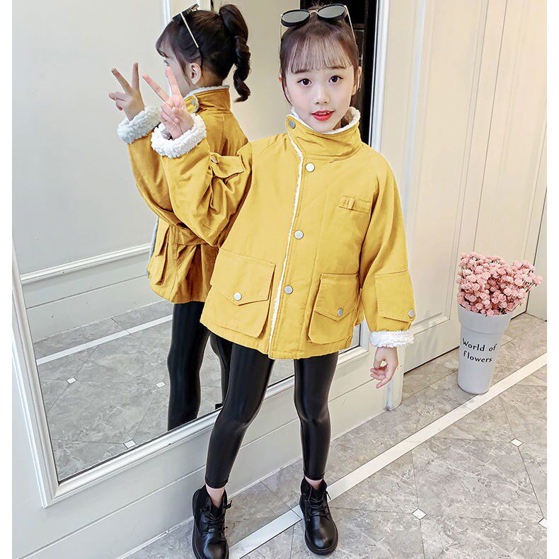 Girls' jacket winter clothes 2021 new Korean version of the net red foreign style in the big children's plus velvet thick winter top coat tide