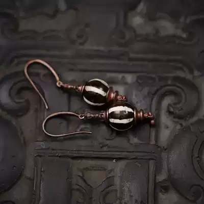 Original design lone Pinbang Dick eardrop melon skin tortoise shell Millennium generation wood fossil price is a pair price