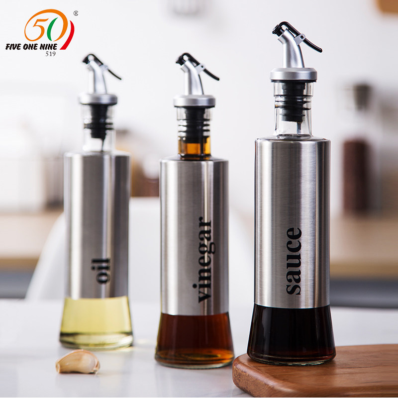 519 stainless steel oil pot glass leak proof kitchen oil vinegar bottle soy sauce bottle seasoning bottle seasoning bottle 3 pieces set send funnel