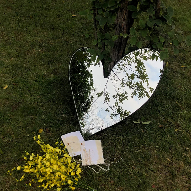 Mirror Wall Decoration Ornament Acrylic Three-Dimensional Heart Creative Home Living Room Bedroom Wall Hanging Irregular Heart Shape
