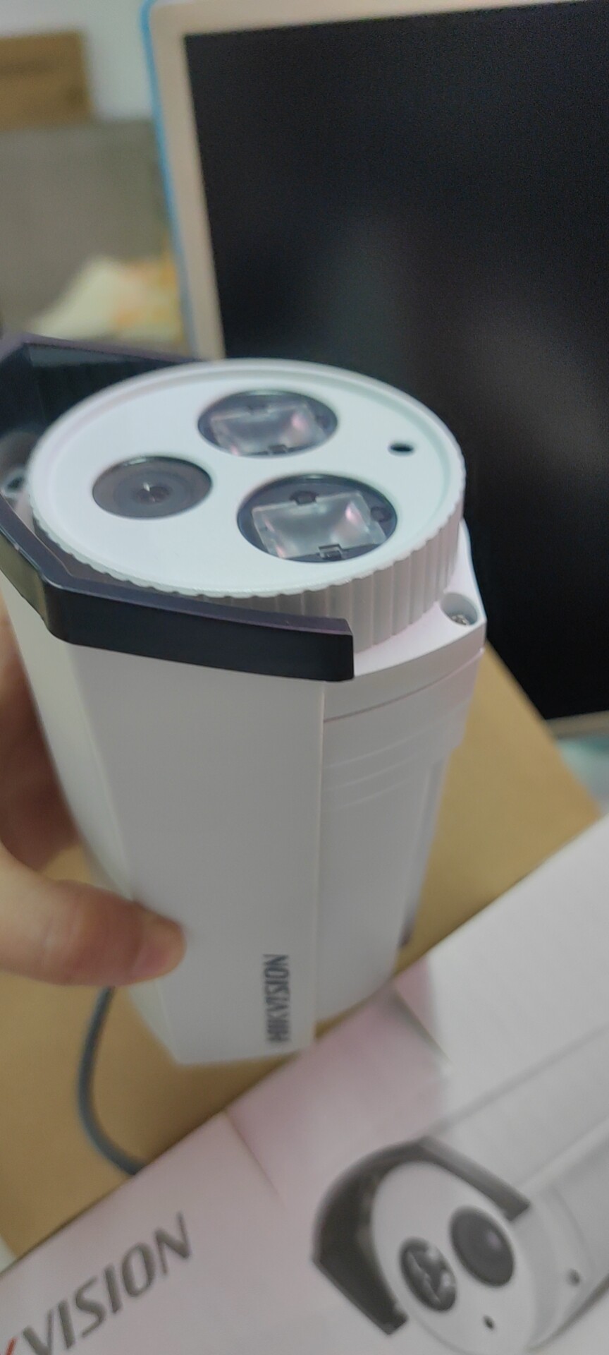 Hikvision's 1 million surveillance lenses simulate the coaxial high-quality head of the old DS-2CE16C2T-IT5