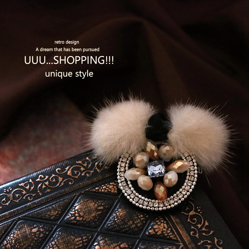Trâm Phụ nữ Áo len Áo len Big Pin Buckle Retro Chồn Tóc Ngực Hoa Mùa Thu và Phụ Phụ Mùa Đông huy hiệu kute