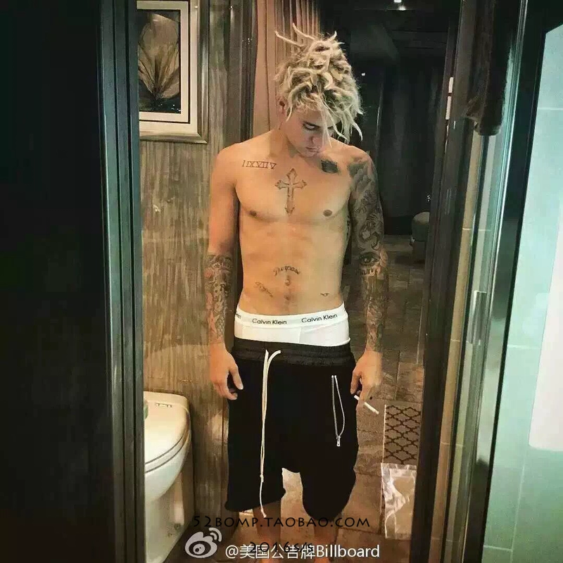 Châu Âu và thương hiệu thủy triều cao đường phố Mỹ thả lỏng Justin Bieber cùng một đoạn quần short harem quần năm điểm quần ông nội Wu Yifan - Crop Jeans