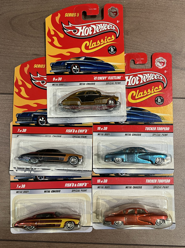 【4.7 Hidden】Hot Wheels Classic Iron Base Rubber Tire Classics Tow Truck Gto Can-Am