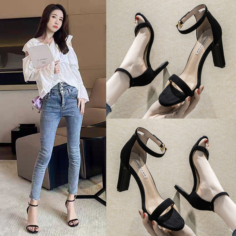 Sexy One-word Cingulum Sandals Women Summer 2022 New Summer 100 Hitch Heels Fine Heel Coarse Heels Fairy Wind