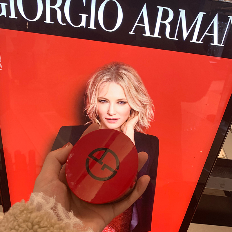 French Armani Yamanini's new red essence air cushion cherry blossom pink light sensation Air cushion BB powder bottom 4