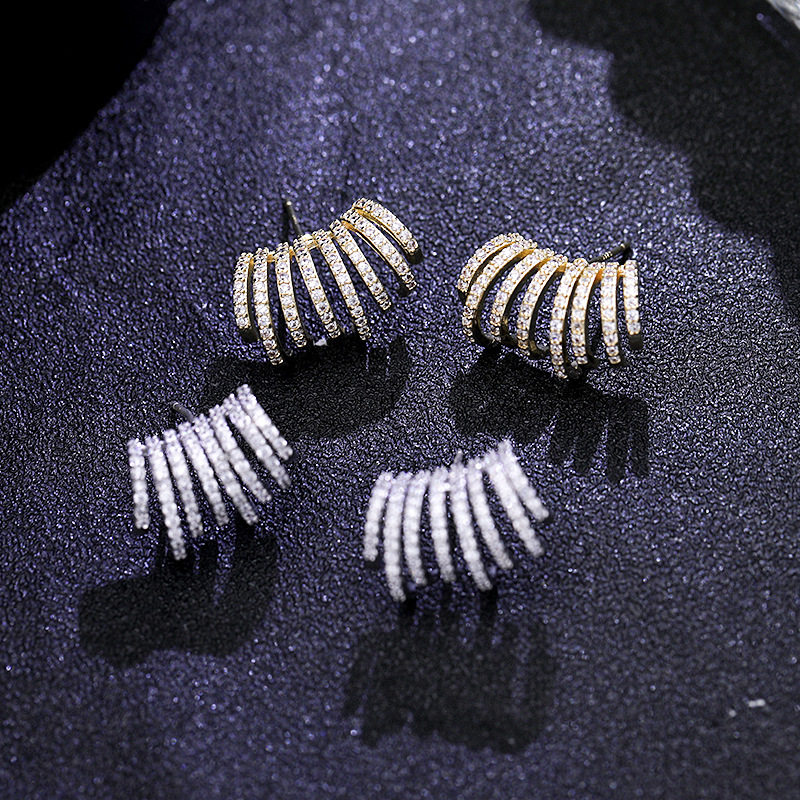 Hong Kong (designer) RVY 2021 new Korean temperament earrings earrings simple and versatile short drop earrings