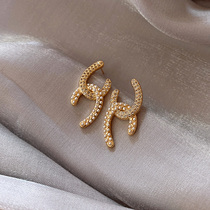 Hong Kong (designer) RVY 2021 new advanced small scents with a double C cross fashion ear stud earrings