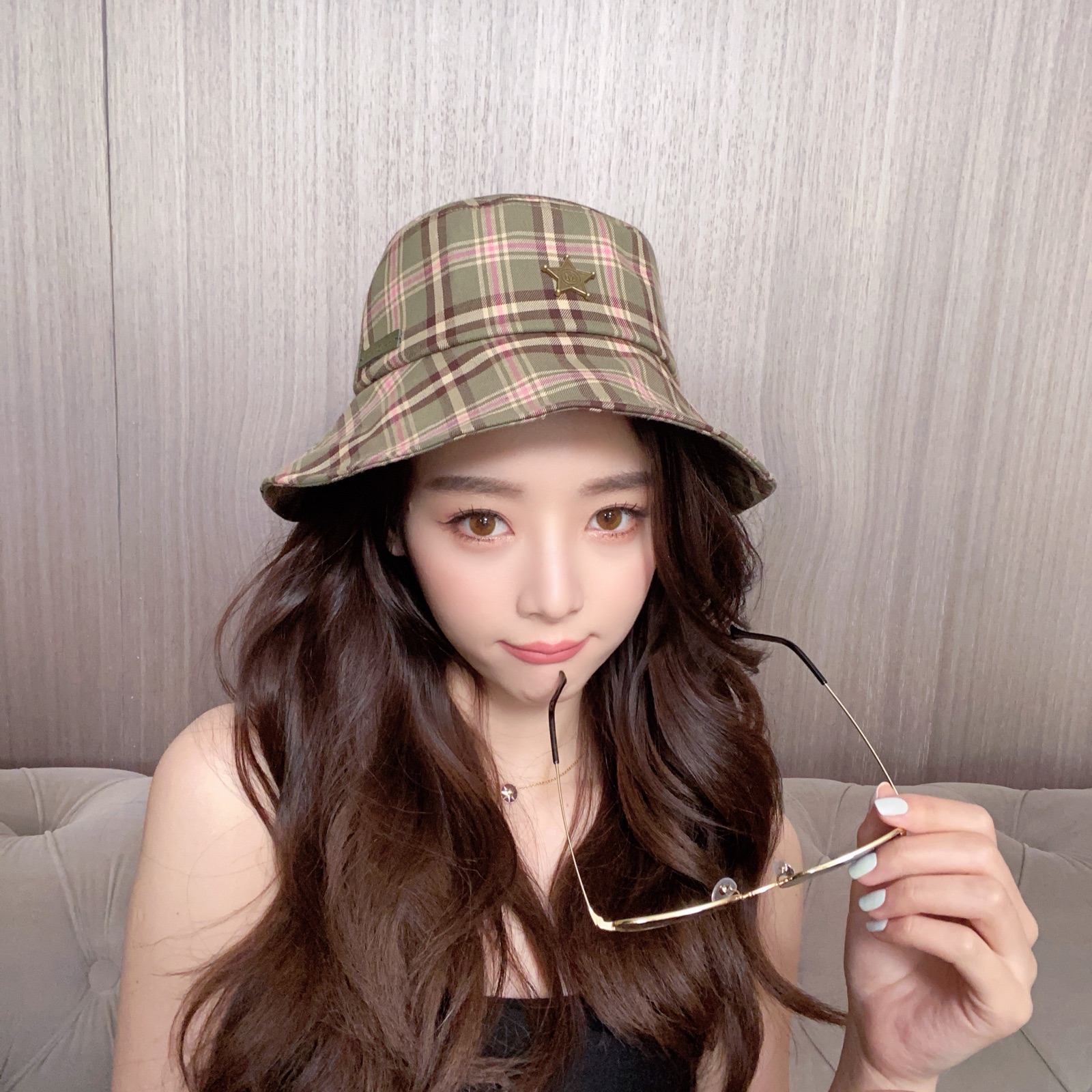 France Paris Fashion 100 hitch Checkered Fisherman Hat Children Spring Han Edition Youth Shopping Tour Passable Folding Pelvic Hat