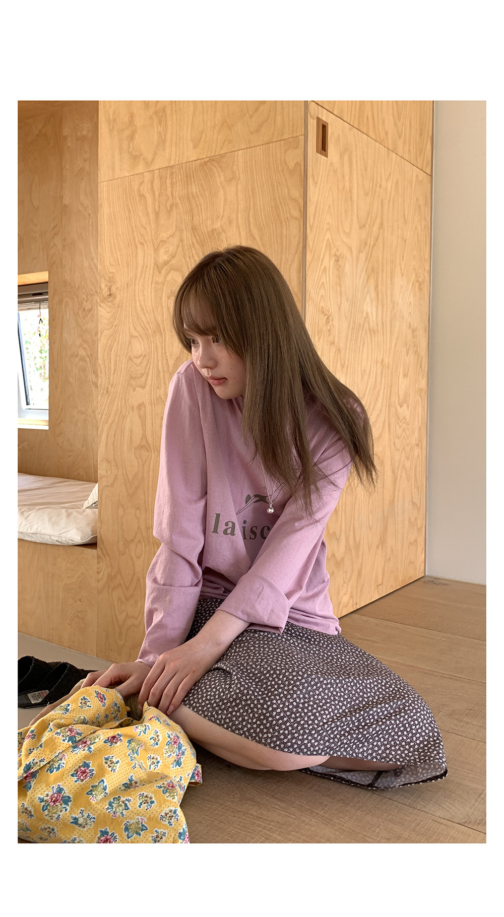 Hellooo Eat весенне-летняя корейская винтажная кофейная юбка с цветочным принтом 2025 универсальная прямая юбка средней длины