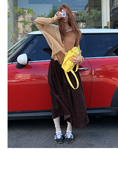 HelloooEat японская винтажная юбка в горошек осенняя коричневая универсальная стройнящая А-силуэта средней длины