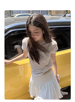 Hellooo Eat белая короткая юбка с кружевной отделкой весна 2024 корейский стиль балетный стиль заниженная талия А-силуэт женская