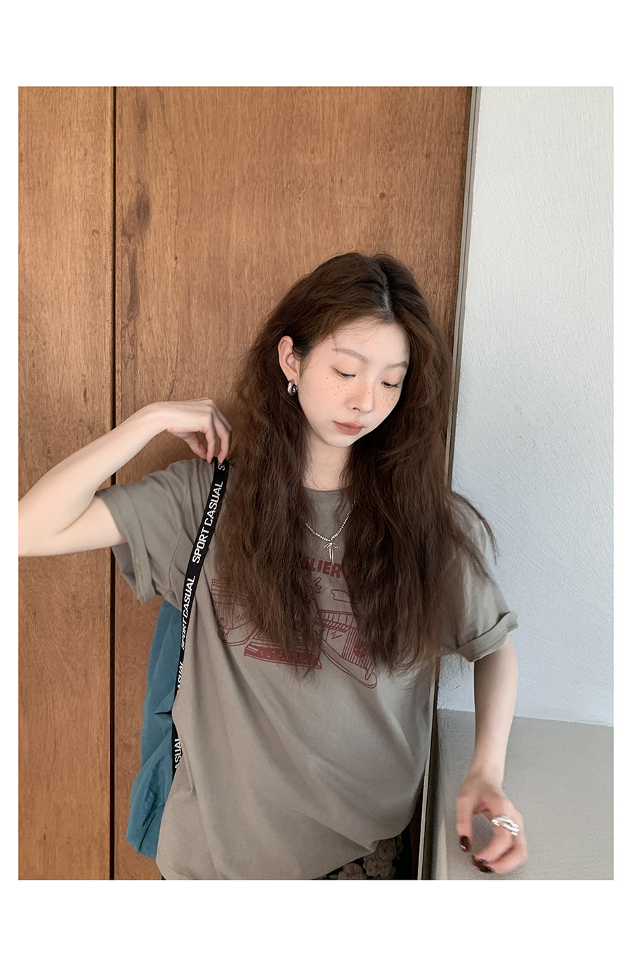 Hellooo Eat корейская футболка с круглым воротом и принтом 2024 летняя хлопковая тонкая модель с короткими рукавами трех цветов