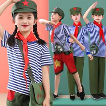 June 1 children learn from Lei Fengs good role model small red army Sparkling Red Star Dance suit red song chorus suit