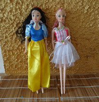 Old dolls collection Barbie dolls Two combined sales of other collections Real pictures New When Used Special Price Processing