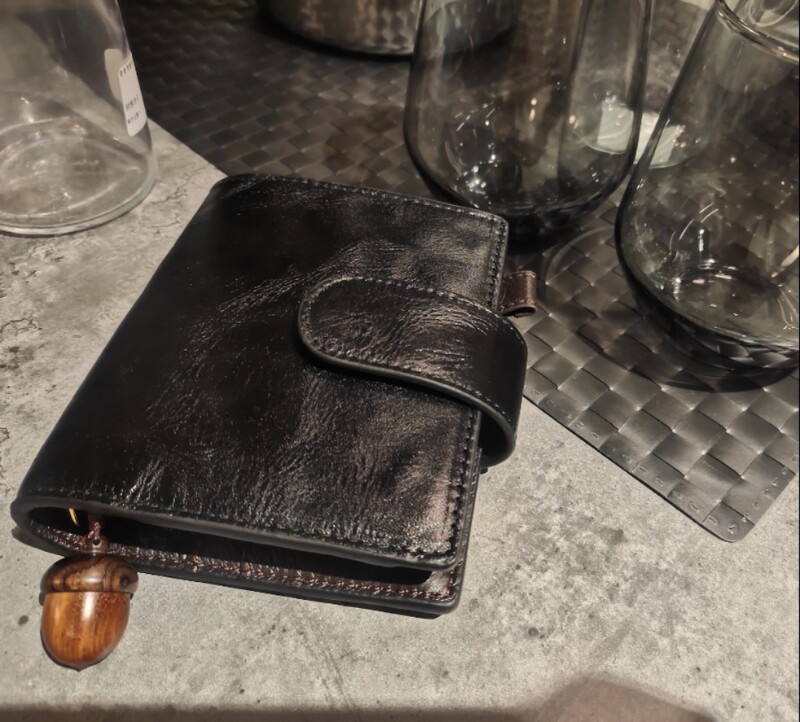 『Posh Black』 White Bear Planner Imported First Layer Cowhide Genuine Leather Loose-Leaf Notebook M5
