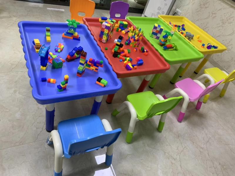 Kindergarten lifting rectangular plastic wave building block table toy game table children's space sand table multi-function