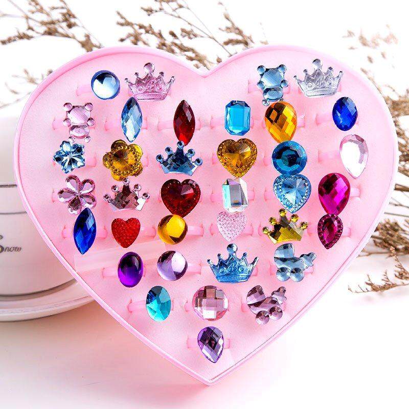  Little Princess Throne Crystal Girl Little Horse Children Toy Ring Ornament Girl Quit Little Rabbit