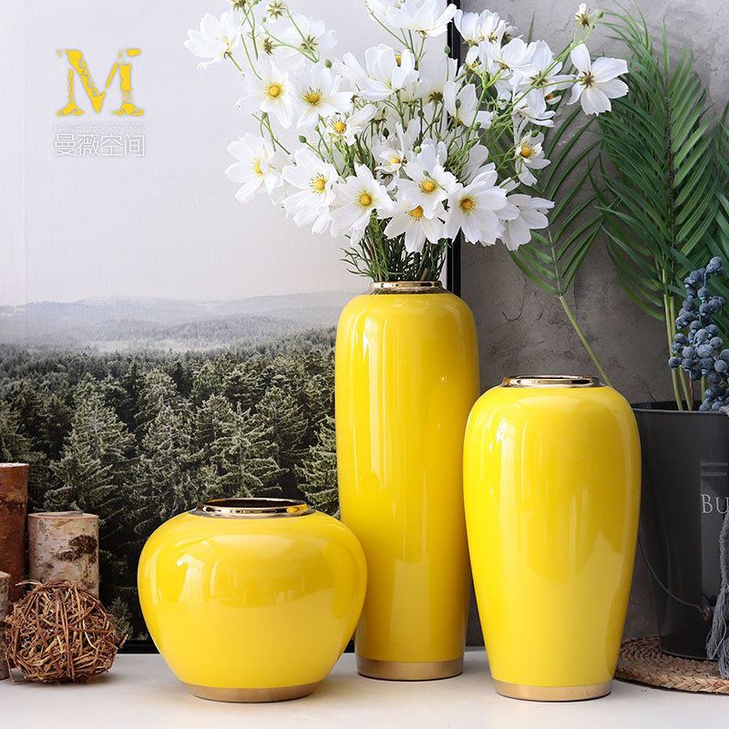 Modern minimalist New Chinese living room flower arrangement swing piece Dry flower decoration European-style ceramic plated gold vases for home