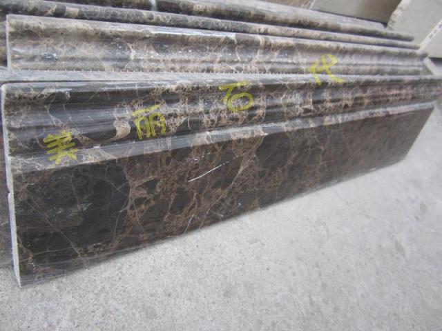 Marble kicks line Stone ring edge i Deep coffee net marble kicks and wire decoration