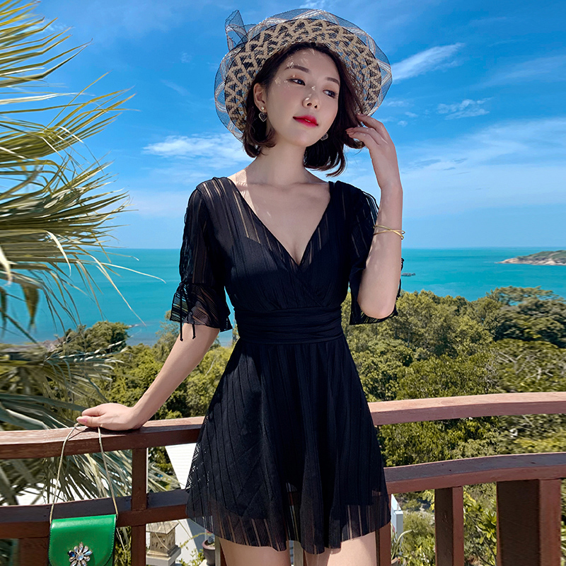 Swimsuit women cover the belly to show thin Korea ins super fairy fan swimsuit 2019 new explosive sexy one-piece swimsuit