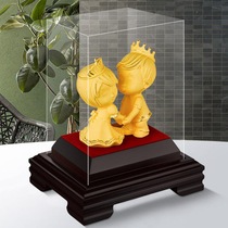 Wedding gifts to newcomers to send brothers and sisters-in-law practical wedding gifts to girlfriends to send sisters high-end sand gold ornaments