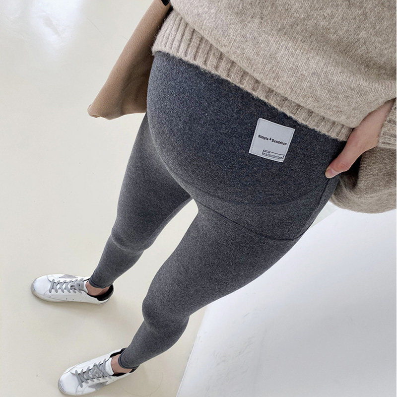Pregnant women punching pants in spring and autumn pregnant women pants in autumn thickness wearing long pants in autumn and winter