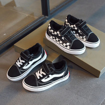 UK next kiss childrens board shoes 2020 Winter new Korean version non-slip warm thickened with velvety two cotton shoes