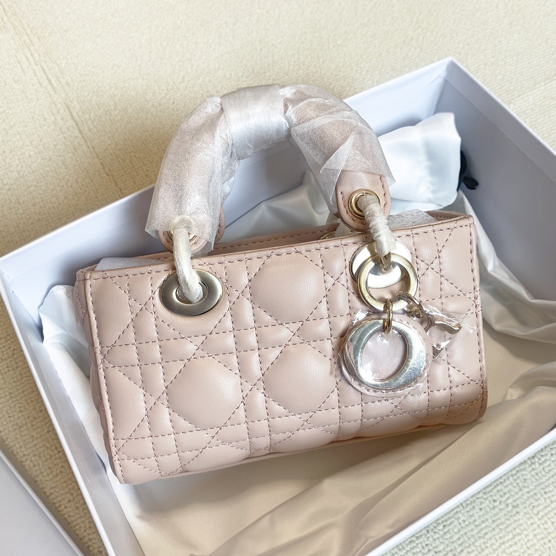 Mini Joy Bow Small Horizontal Version Genuine Leather Matte Quilted Crossbody Bag Frosted Chain Underarm Bag Princess Diana Bag