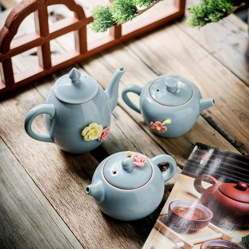 Sky blue Ru kiln single teapot handmade Chinese style home living room retro ceramic open sheet can raise the tea tea tea set