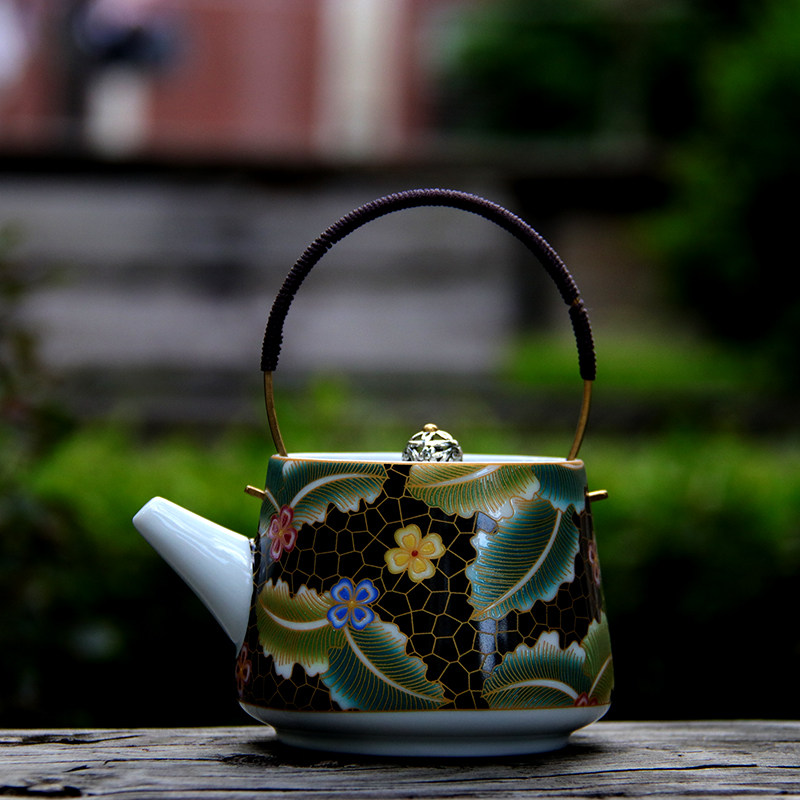Pinch Silk Enamel Color Plantain Leaf Black White Porcelain Teapot Ceramic Large Number Single Pot Defied White Porcelain Tea Ware Kettle