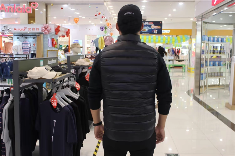 Trung tâm mua sắm Lao Gao nam giản dị xuống vest mới mùa thu đông xu hướng thể thao áo khoác nhẹ nam 8022