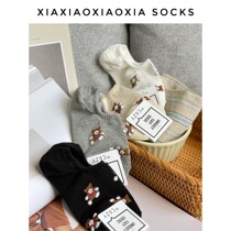 (More than five pairs) Korean imported summer boat socks thin cotton womens shallow socks cute bear invisible socks sets