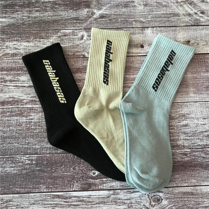 European and American Hip-Hop Kanye Mid-Calf Socks, Same Style as Kanye, Calabasas Letter Trendy Yeezy Socks for Men
