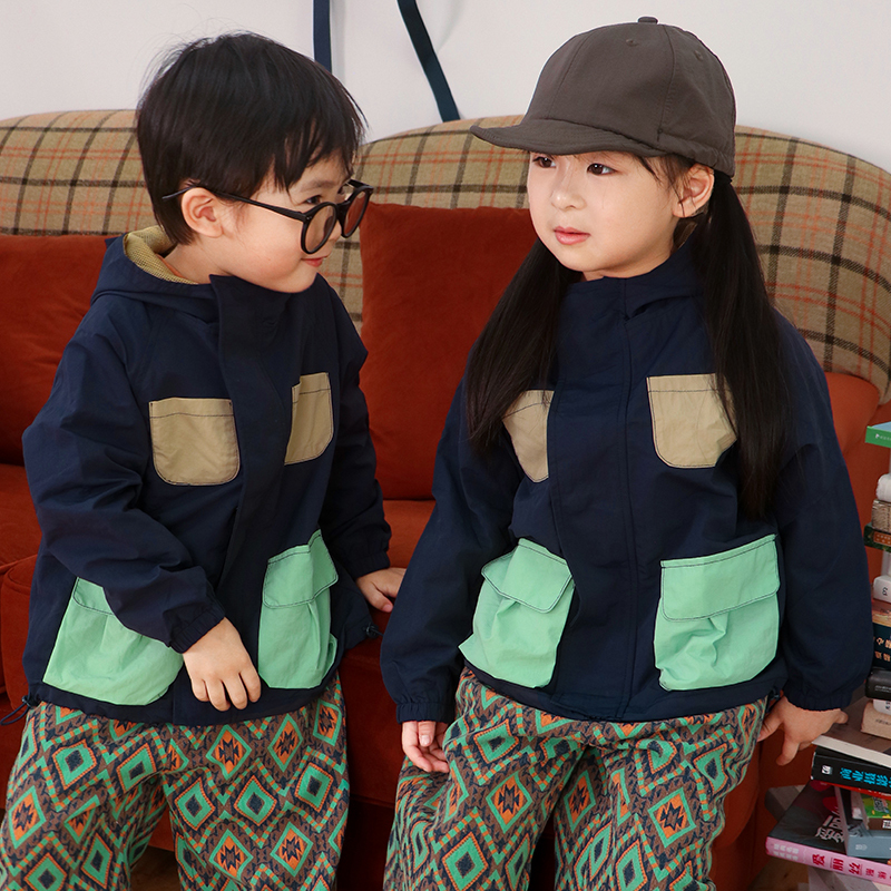Inverted Eyes Spring and Autumn Color-Block Waterproof Functional Jacket for Boys and Girls, Outdoor Softshell Windbreaker