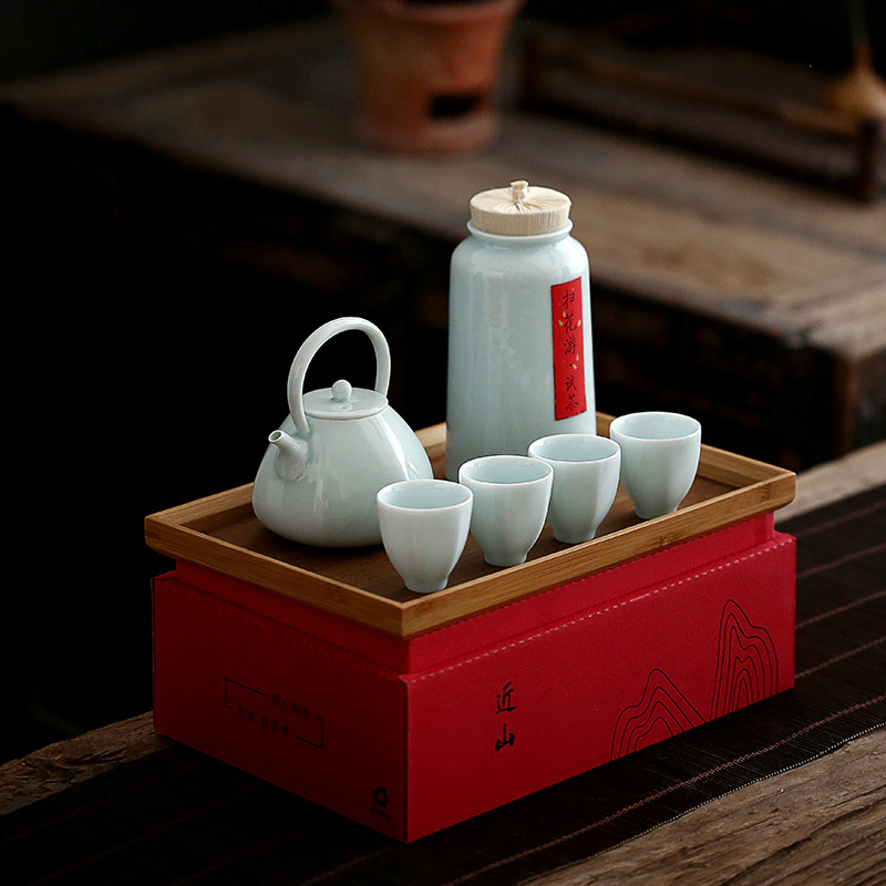 Don difference up celadon near mount ceramic kung fu tea set four cups with a pot of tea box bamboo tea tray tea gifts