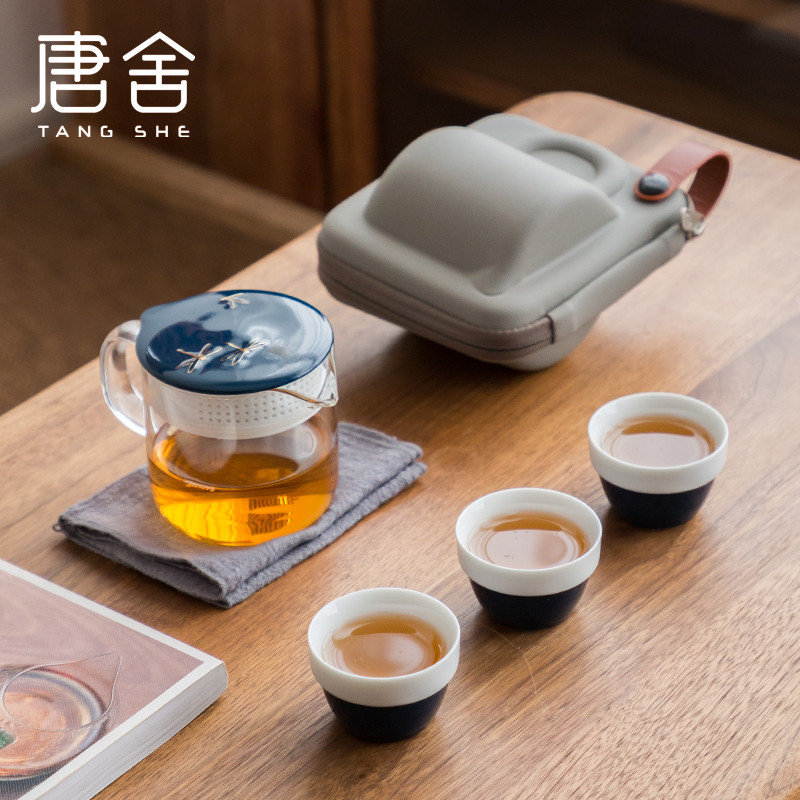 Don difference up travel to crack a pot of three is suing is work to receive the filter glass teapot on - board, ceramic cups