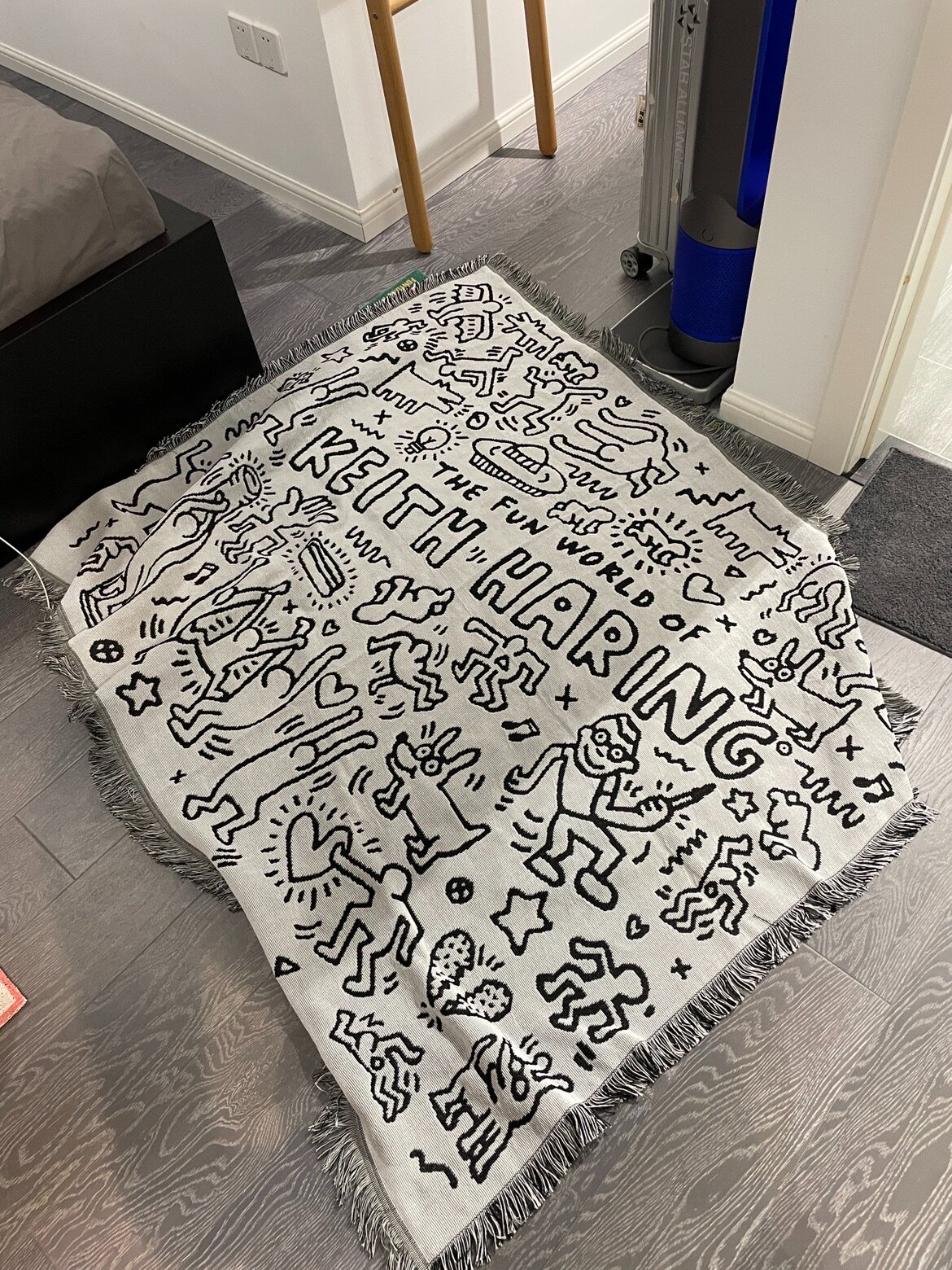 Гобелен 涂鸦大师 凯斯哈林 keith haring个性运动卡通毯沙发毯四季多用毯