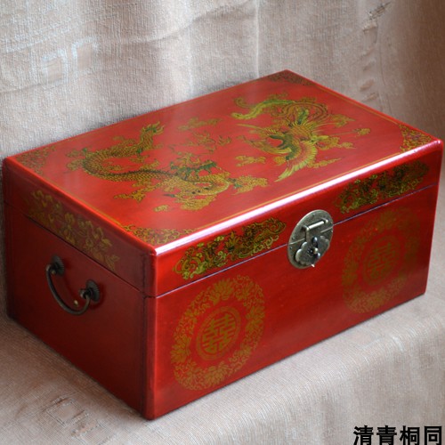Antique vintage large jewelry box Jewelry box Wedding dowry gift gift red double happiness word storage box to accompany the wedding