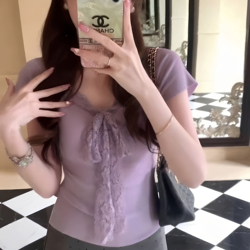 Plus-Size Elegant and Gentle Style Purple V-Neck Lace Patchwork Tie Short-Sleeve T-Shirt for Women, Slim-Fit and Flattering Short Top Plus-Size Elegant and Gentle Style Purple V-Neck Lace Patchwork Tie Short-Sleeve T-Shirt for Women, Slim-Fit and Flattering Short Top