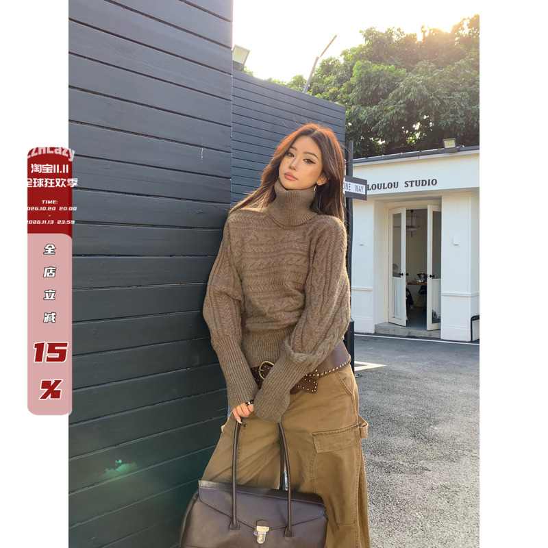 Zhenzhen Is Very Lazy, Thick Turtleneck Short Sweater for Women, Winter Layering, Real Two-Piece Detachable Neck Warmer Design Knitwear Zhenzhen Is Very Lazy, Thick Turtleneck Short Sweater for Women, Winter Layering, Real Two-Piece Detachable Neck Warmer Design Knitwear