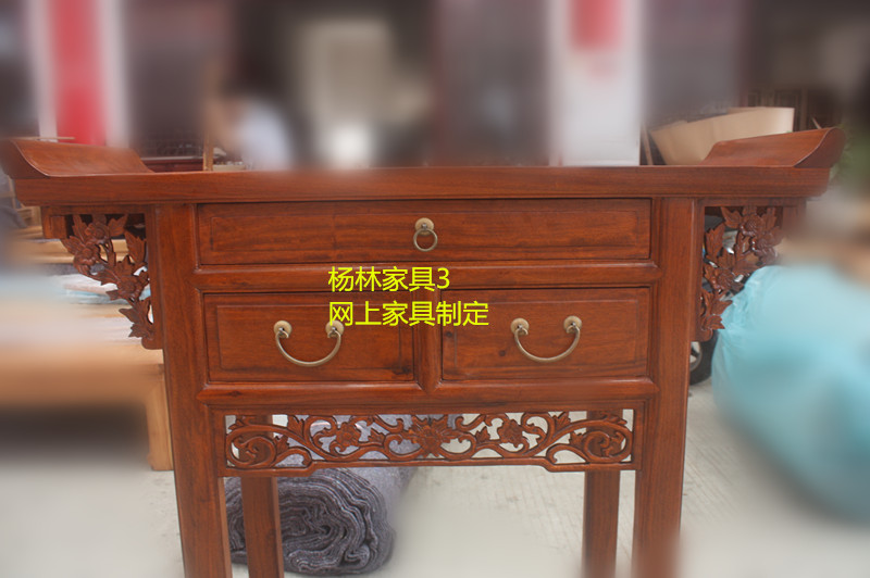 神台 / Bài viết / Nội thất Yanglin / Nội thất Redwood / Bàn điều khiển Elm cũ / Nội thất cổ điển - Bàn / Bàn bàn ăn gỗ