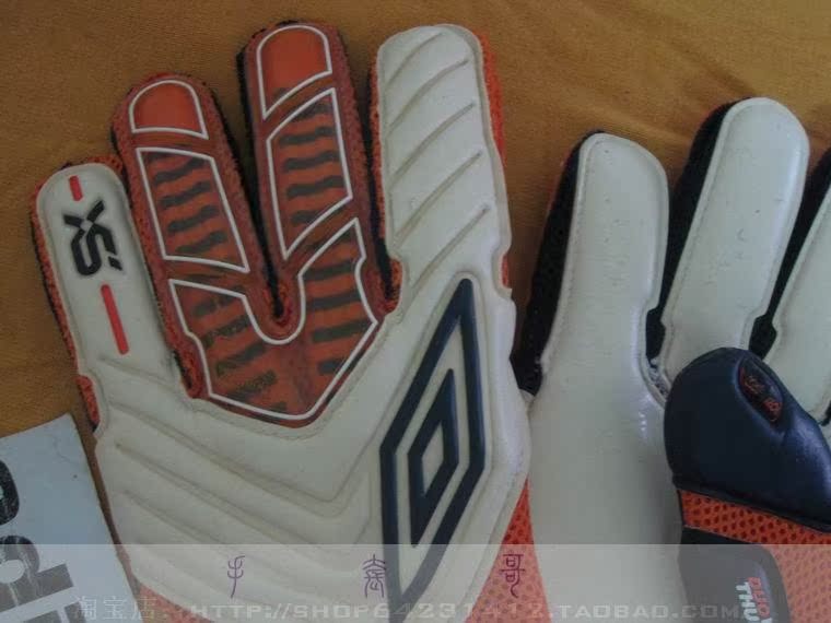 Gants de football UMBRO   - Ref 2590366 Image 7