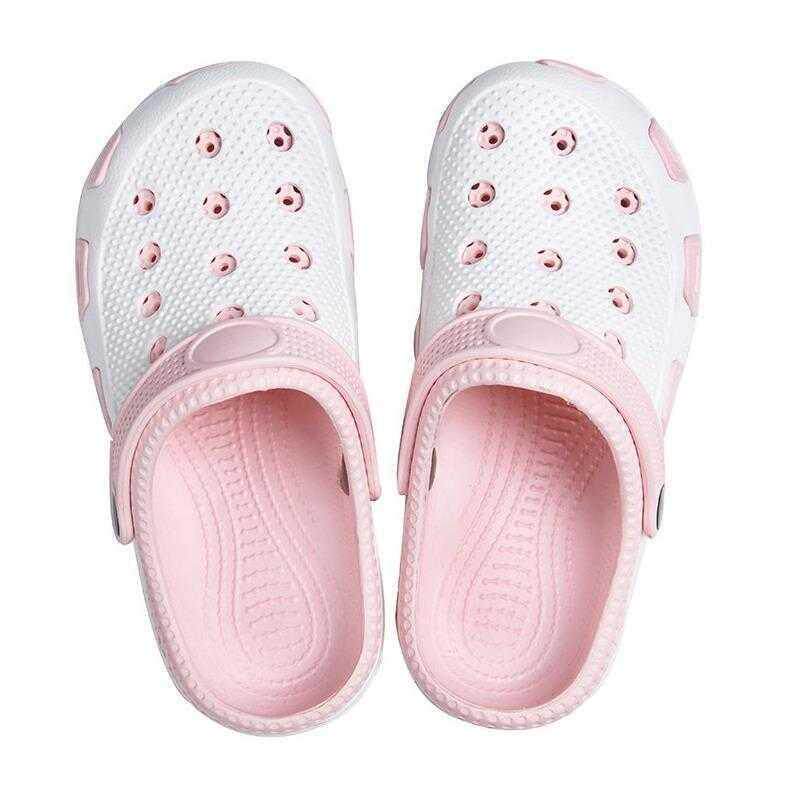 Nurse slippers female intensive care unit operating shoes doctor men and women breathable beach hole shoes work shoes soft bottom summer non-slip