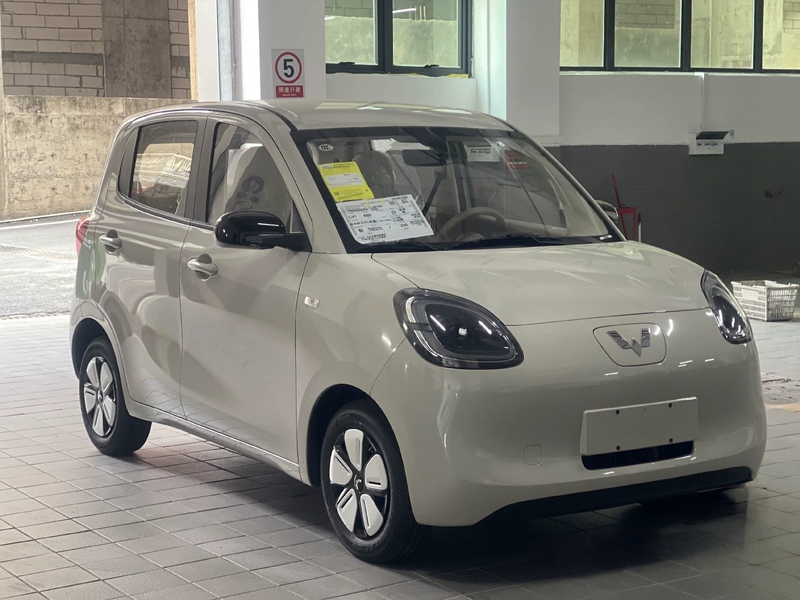 Wuling Hongguang Mini Five-Door Four-Seater Electric Car with Fast and Slow Charging, High-Speed Electric Four-Wheeler for Adults, Can Be Registered